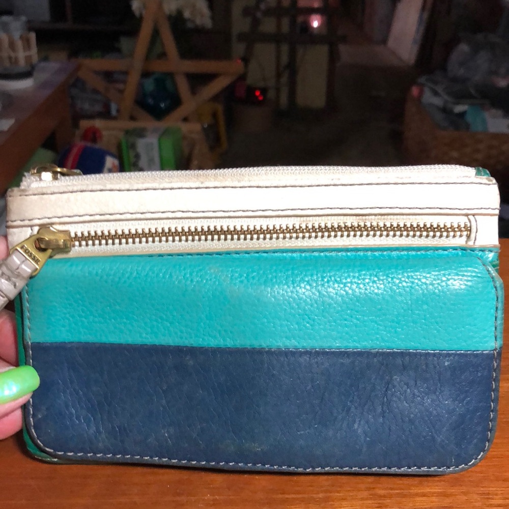 Leather blue/aqua/green Fossil wallet